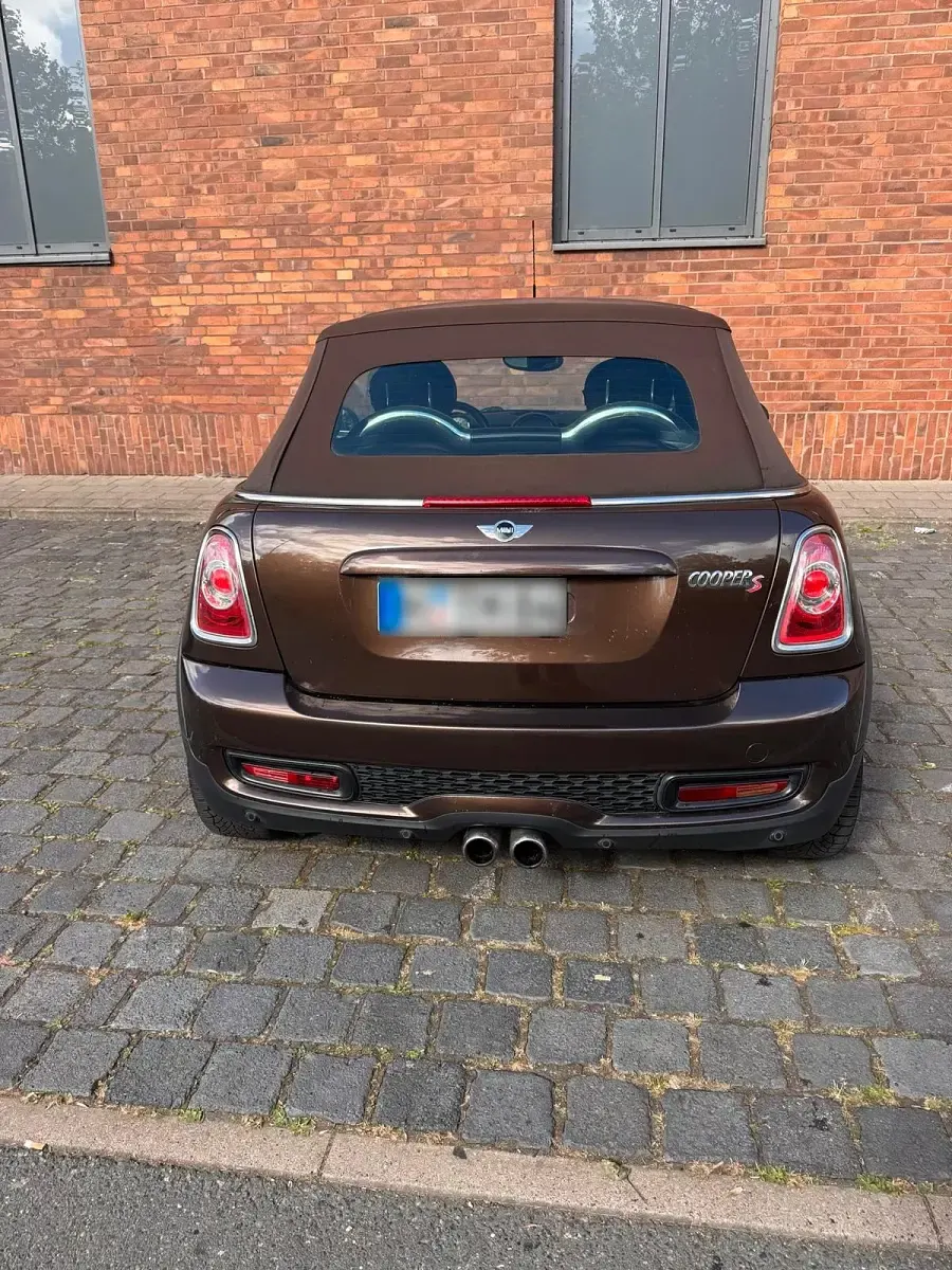 Gebraucht Mini Cooper Cabriolet 184 PS (135 kW) 2011 Braun Cabrio