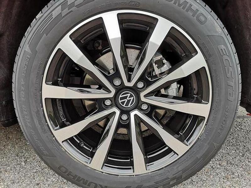 Second-hand VW Multivan Edition 150 CP (110 kW) 2025 Portocaliu Monovolum