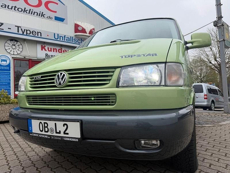 Second-hand VW Multivan 102 CP (75 kW) 1997 Verde Monovolum