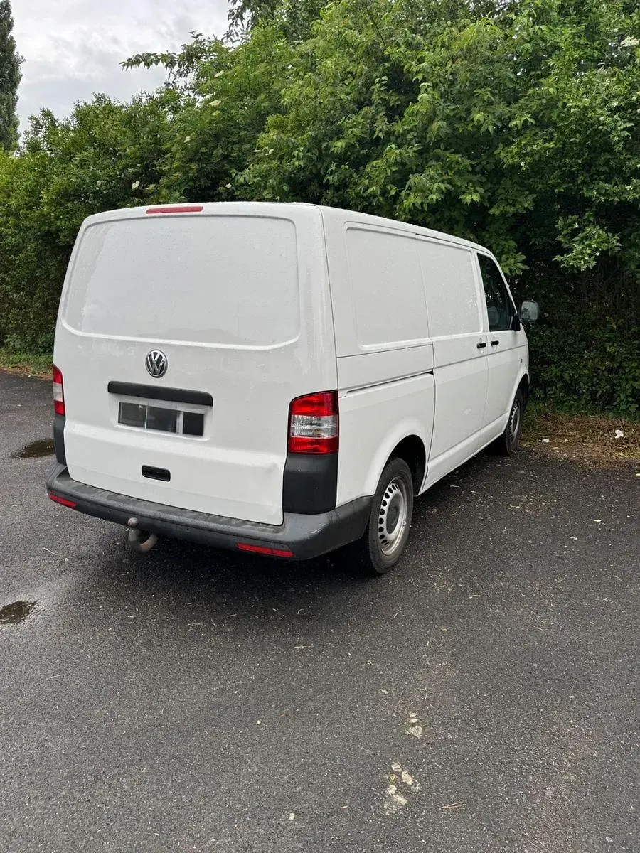 Gebraucht VW Transporter 102 PS (75 kW) 2014 Weiß Van