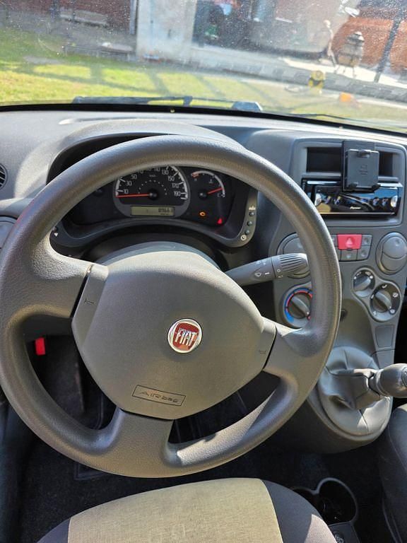 Gebraucht Fiat Panda 68 PS (50 kW) 2011 Rot Kleinwagen