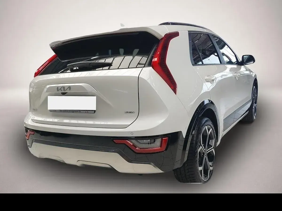 Gebraucht Kia Niro Spirit 184 PS (135 kW) 2025 Manufacturer SUV