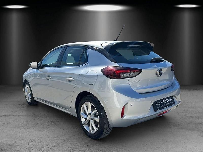 Gebraucht Opel Corsa Elegance 101 PS (74 kW) 2023 Aluminium silb/kristall silb Kleinwagen