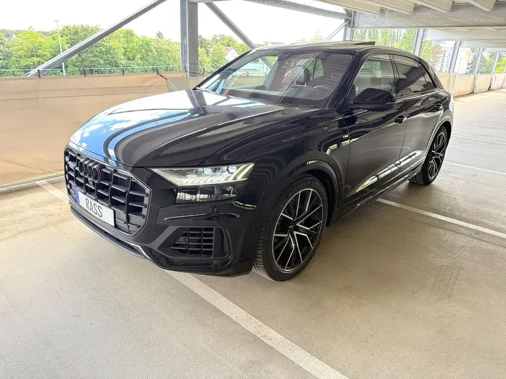 Gebraucht Audi Q8 S-Line 231 PS (169 kW) 2020 Schwarz SUV