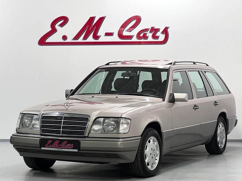 Gebraucht Mercedes E320 220 PS (161 kW) 1995 Gold Kombi