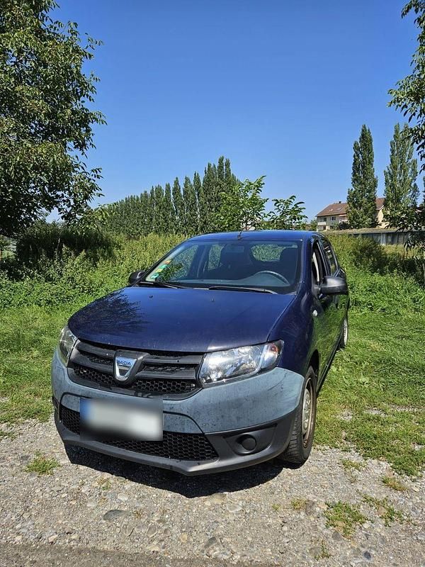 Gebraucht Dacia Sandero 75 PS (55 kW) 2014 Blau Kleinwagen