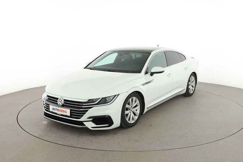 Weiß Gebraucht 2017 VW Arteon R-line Limousine | 24.130 € (Fairer Preis) - Bild 1/4