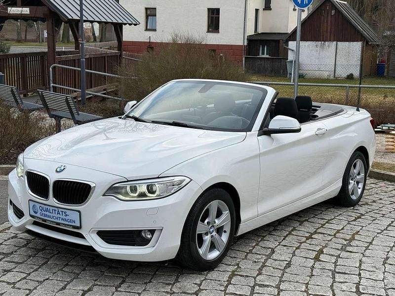 Gebraucht BMW 218 Advantage 150 PS (110 kW) 2017 Alpinweiss iii Cabrio