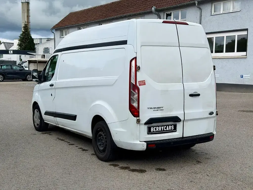 Gebraucht Ford Transit Custom 105 PS (77 kW) 2020 Weiß Van / Kleinbus