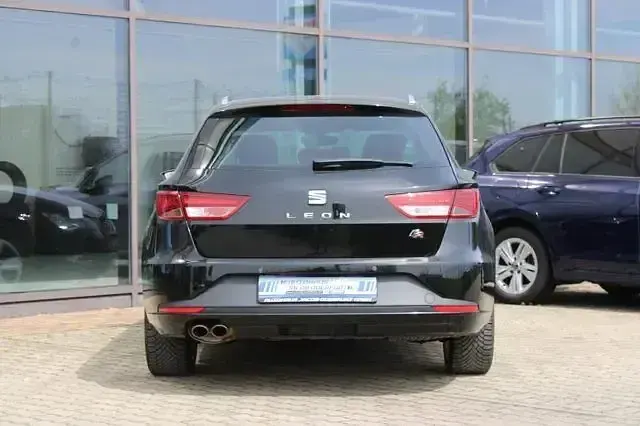 Usata Seat Leon FR 150 CV (110 kW) 2016 Nero Station wagon