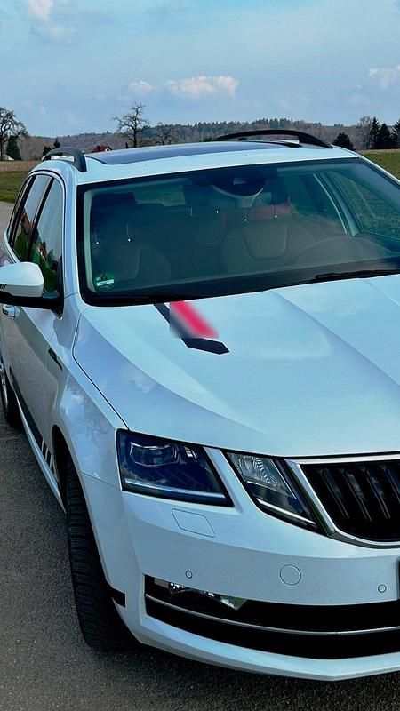 Second-hand Skoda Octavia Sport 150 CP (110 kW) 2018 Alb Break