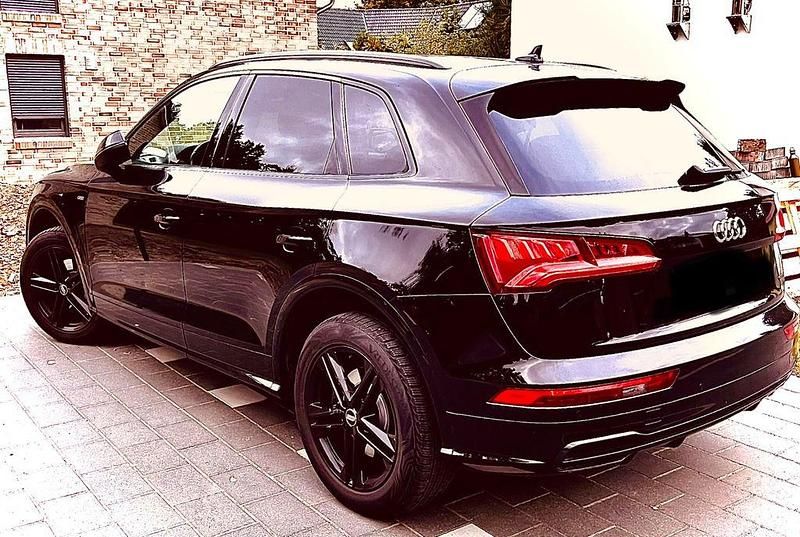 Gebraucht Audi Q5 S-Line 190 PS (139 kW) 2018 Schwarz SUV