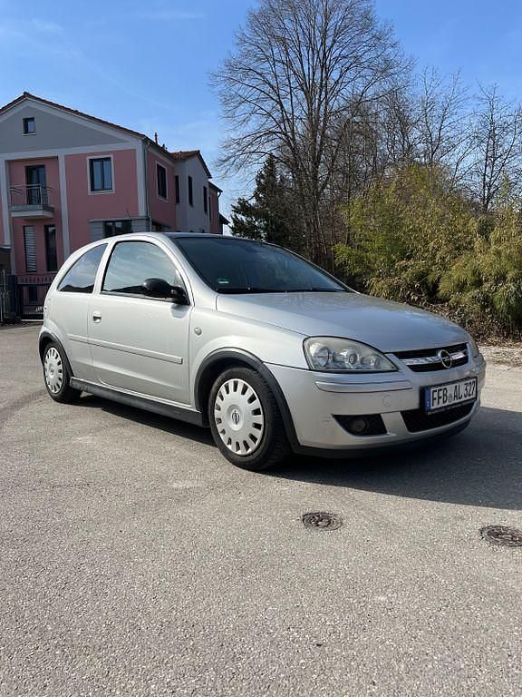 Gebraucht Opel Corsa 125 PS (91 kW) 2005 Silber Kleinwagen
