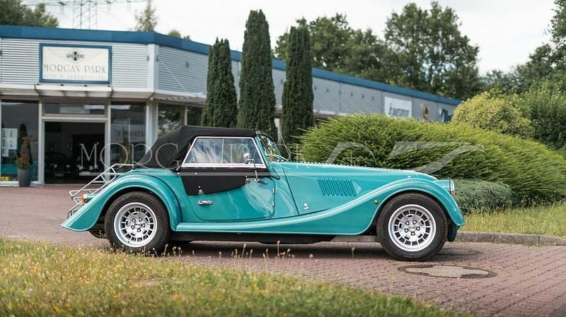 Gebraucht Morgan Plus 258 PS (189 kW) 2022 Jaguar türkis Cabrio