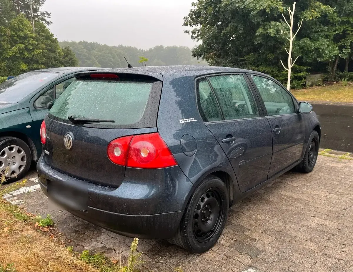 Gebraucht VW Golf IV 75 PS (55 kW) 2005 Blau Limousine