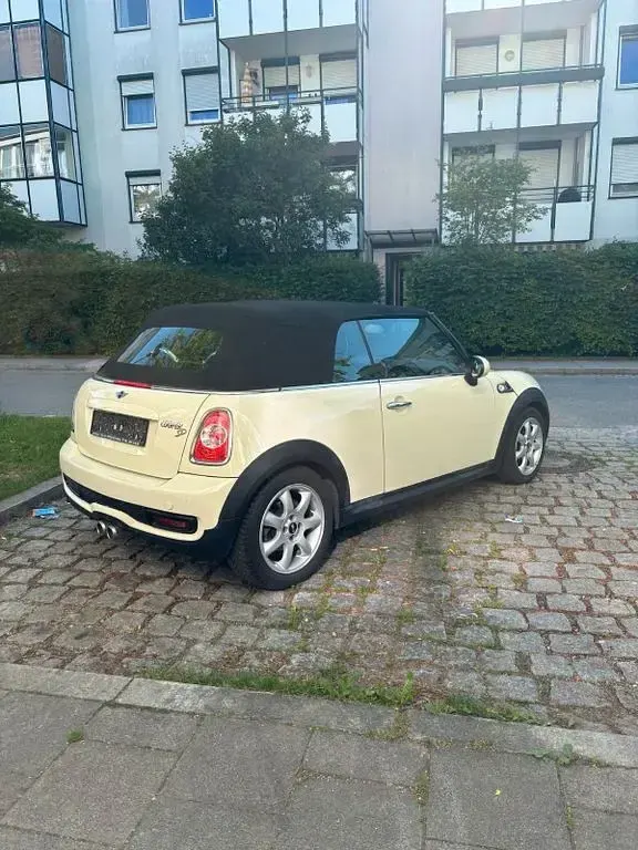 Gebraucht Mini Cooper SD Cabriolet 143 PS (105 kW) 2014 Weiß Cabrio