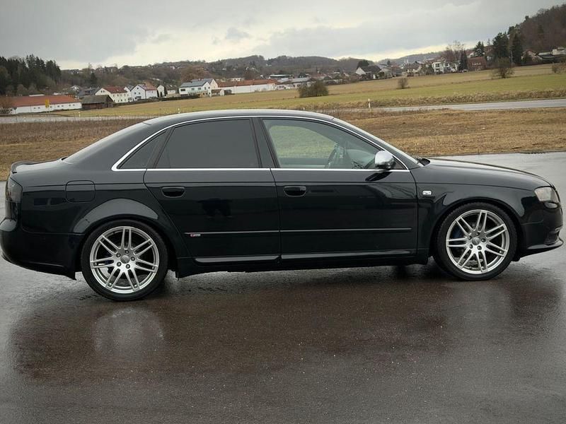 Gebraucht Audi A4 S-Line 140 PS (102 kW) 2007 Schwarz Limousine