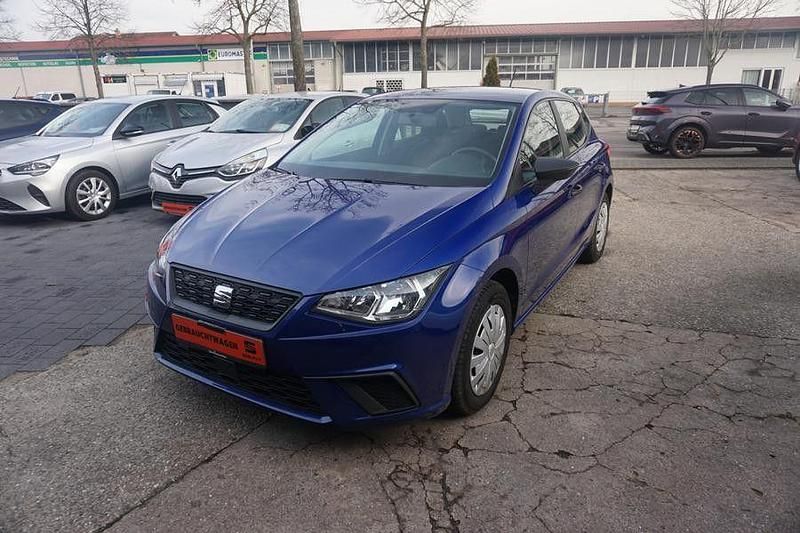 Blau Gebraucht 2020 Seat Ibiza Reference Limousine | 7.399 € (Guter Preis) - Bild 1/4