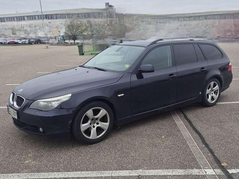 Blau Gebraucht 2008 BMW 530 Sport Line Kombi | 4.200 € (Superpreis) - Bild 1/4