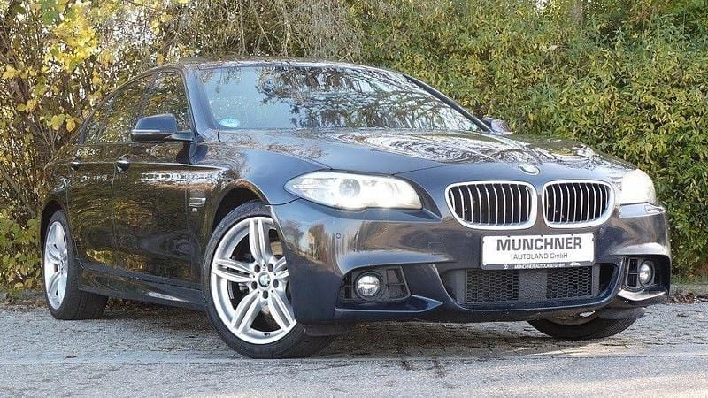 Gebraucht BMW 520 M Sport 190 PS (139 kW) 2016 Schwarz Limousine