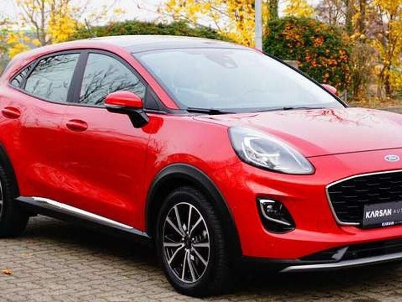 Gebraucht Ford Puma Titanium 155 PS (114 kW) 2022 Weinrot SUV