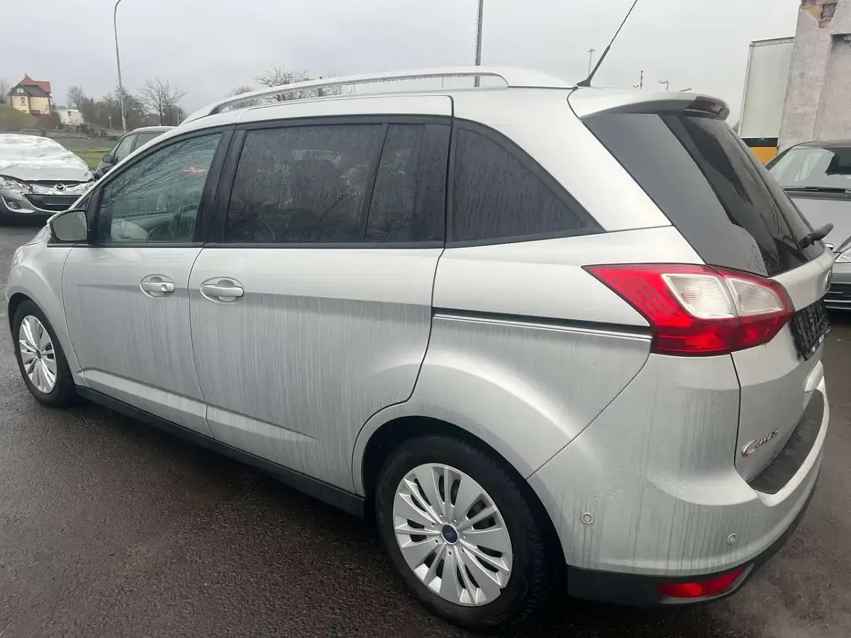 Gebraucht Ford Grand C-Max 125 PS (91 kW) 2016 Silber metalic Van / Kleinbus
