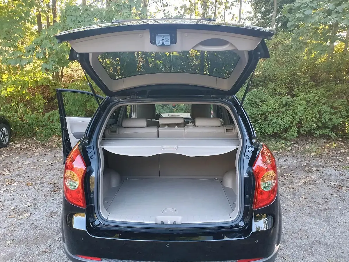 Gebraucht SsangYong Korando 175 PS (128 kW) 2012 Schwarz SUV