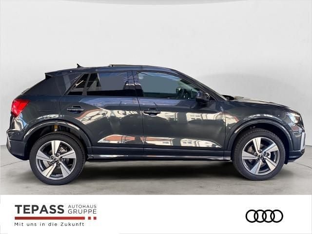 Nowe Audi Q2 Advanced 150 KM (110 kW) 2026 Szary SUV