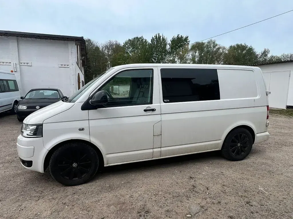 Gebraucht VW Transporter 179 PS (131 kW) 2012 Weiß Van