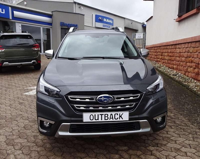 Neu Subaru Outback Platinum 169 PS (124 kW) 2025 Magnetite gray SUV