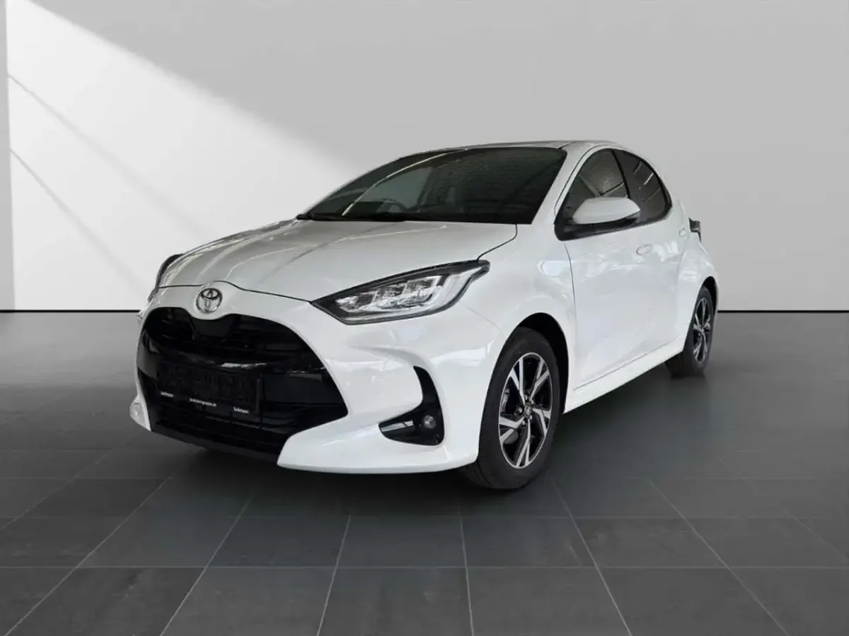 Gebraucht Toyota Yaris Hybrid Comfort 116 PS (85 kW) 2026 Kleinwagen