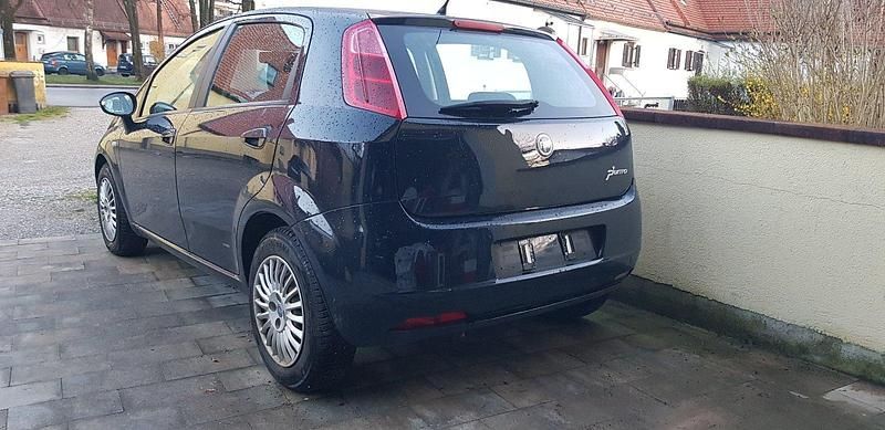 Blau Gebraucht 2006 Fiat Punto Kleinwagen | 500 € (Superpreis) - Bild 1/4