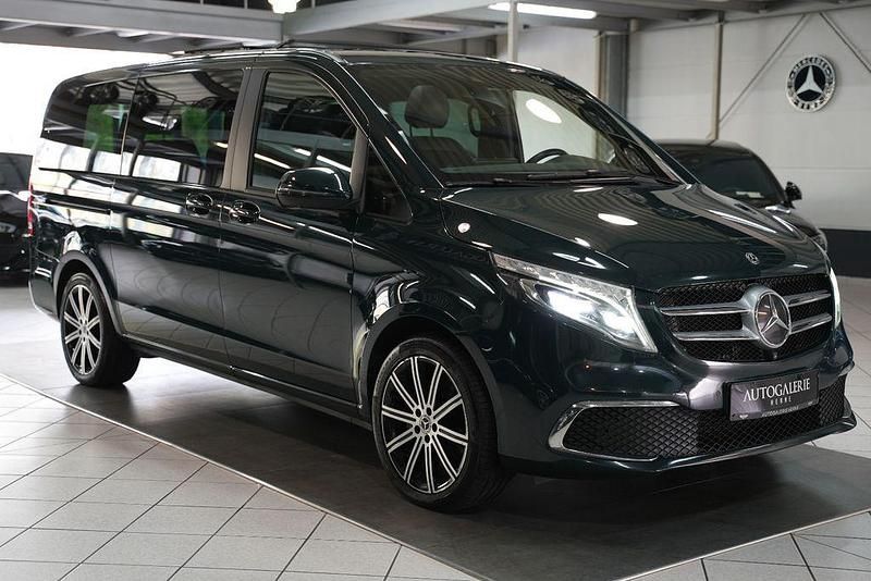 Gebraucht Mercedes V300 Exclusive 239 PS (175 kW) 2020 Grün Van / Kleinbus