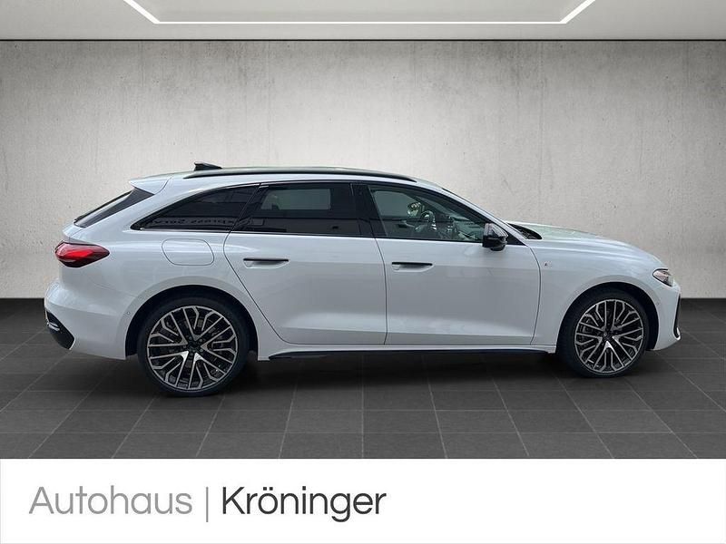 Gebraucht Audi A5 S-Line 204 PS (150 kW) 2026 Gletscherweiß metallic Kombi