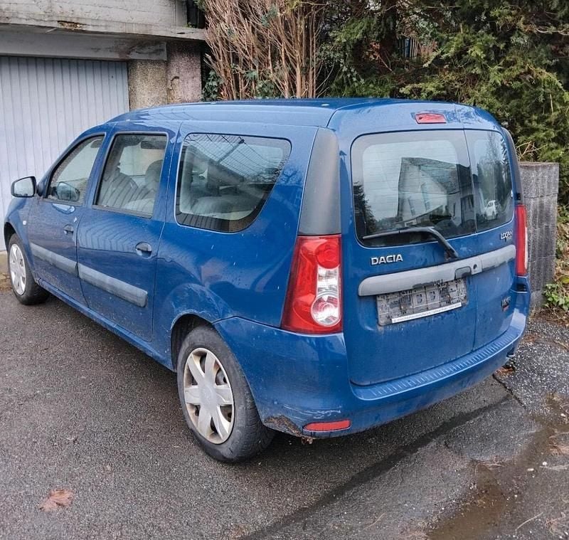 Blau Gebraucht 2007 Dacia Logan Kombi | 790 € - Bild 1/4