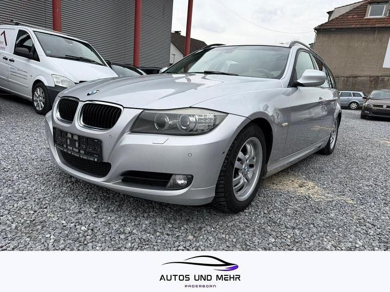 Gebraucht BMW 318 143 PS (105 kW) 2010 Silber Kombi