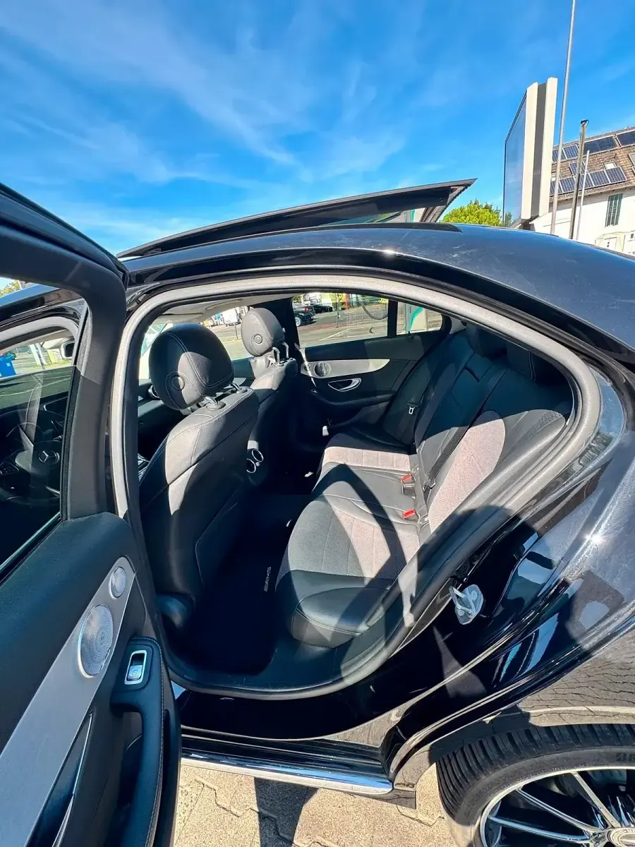 Gebraucht Mercedes C200 184 PS (135 kW) 2017 Schwarz Limousine