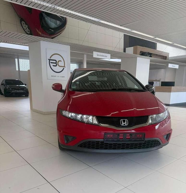 Rot Gebraucht 2008 Honda Civic Comfort Kleinwagen | 4.200 € (Fairer Preis) - Bild 1/4
