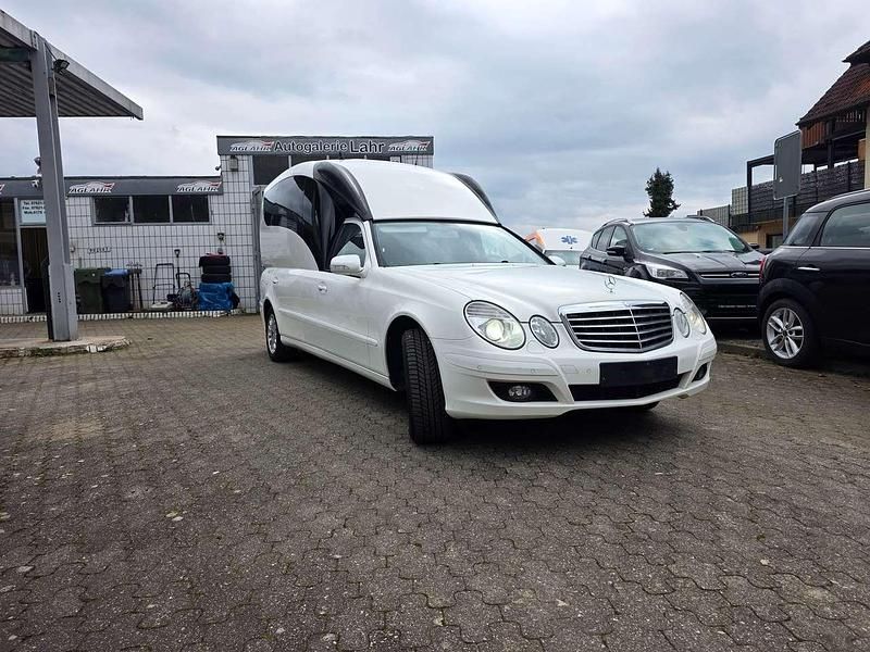 Gebraucht Mercedes E280 190 PS (139 kW) 2009 Weiß Kombi