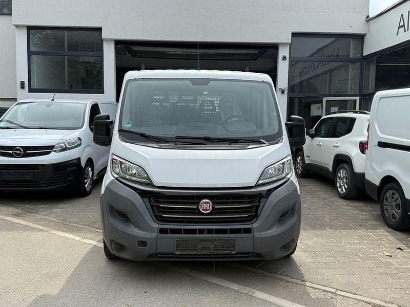 Weiß Gebraucht 2015 Fiat Ducato Van | 9.490 € (Fairer Preis) - Bild 1/4