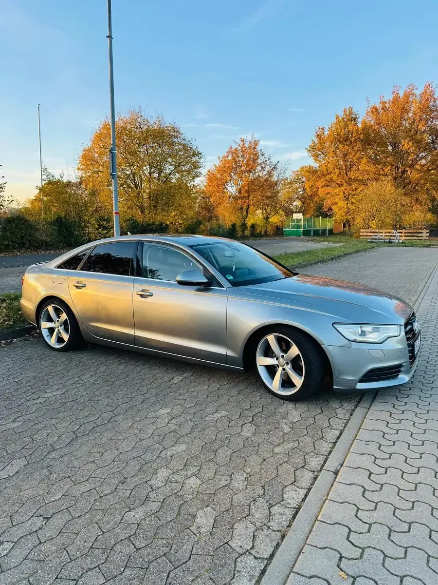 Gebraucht Audi A6 245 PS (180 kW) 2011 Grau Limousine