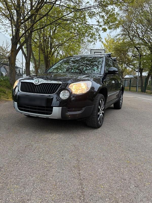 Gebraucht Skoda Yeti 110 PS (80 kW) 2013 Schwarz SUV