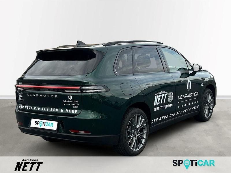 Gebraucht Leapmotor C10 215 PS (158 kW) 2025 Glazed grün SUV