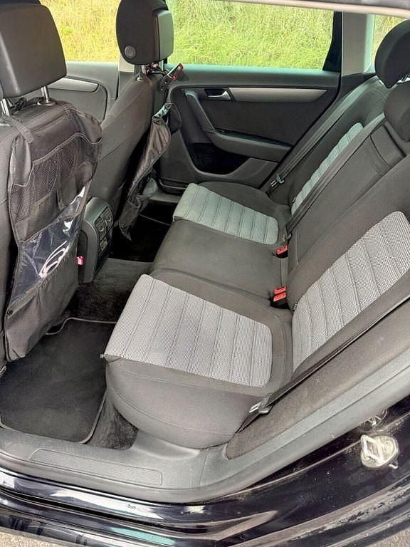 Gebraucht VW Passat Comfortline 140 PS (102 kW) 2013 Schwarz Kombi