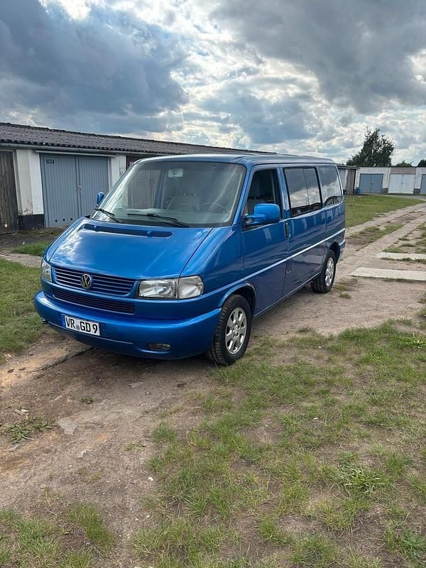Blau Gebraucht 2000 VW T4 Van | 6.200 € (Fairer Preis) - Bild 1/4