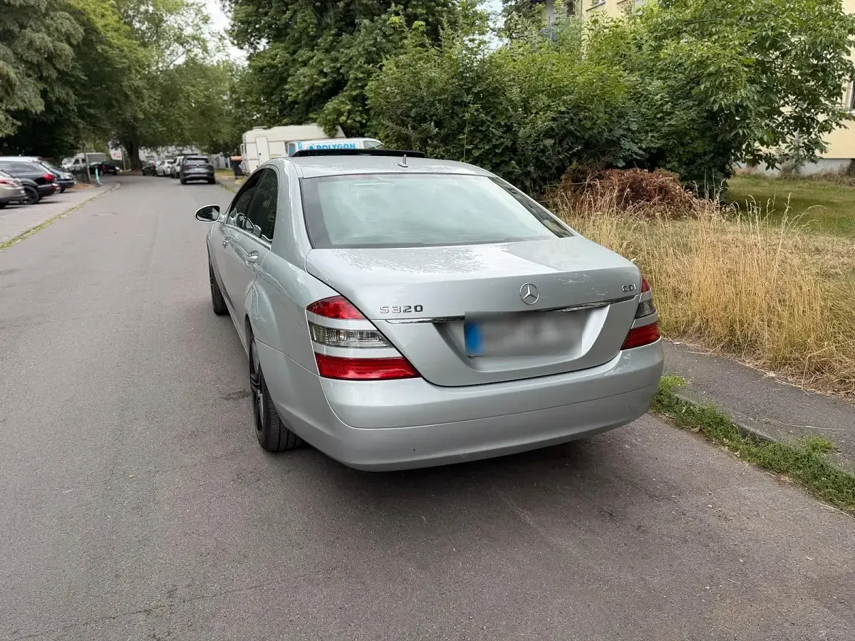Gebraucht Mercedes S320 235 PS (172 kW) 2009 Silber Limousine