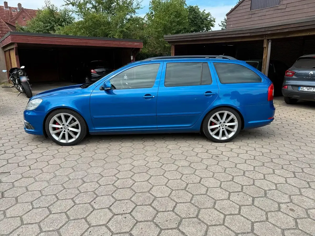 Gebraucht Skoda Octavia RS 170 PS (125 kW) 2013 Blau Kombi