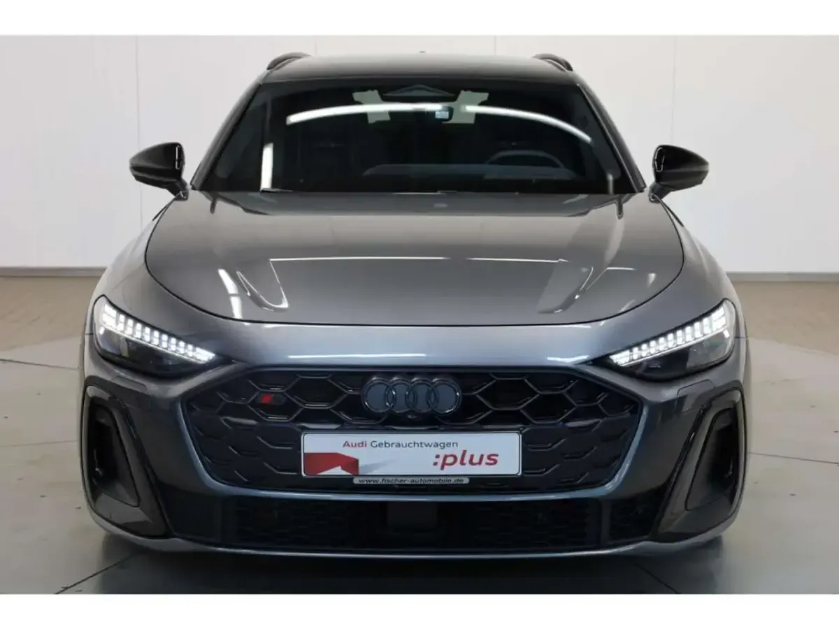 Gebraucht Audi S5 Sport 367 PS (269 kW) 2025 Daytonagrauperleffekt Kombi