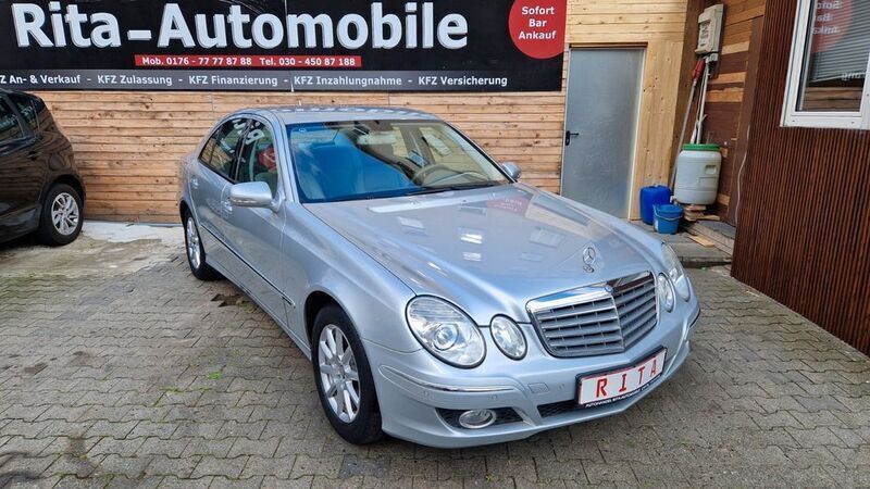 Grau Gebraucht 2008 Mercedes E230 Elegance Limousine | 6.980 € - Bild 1/4