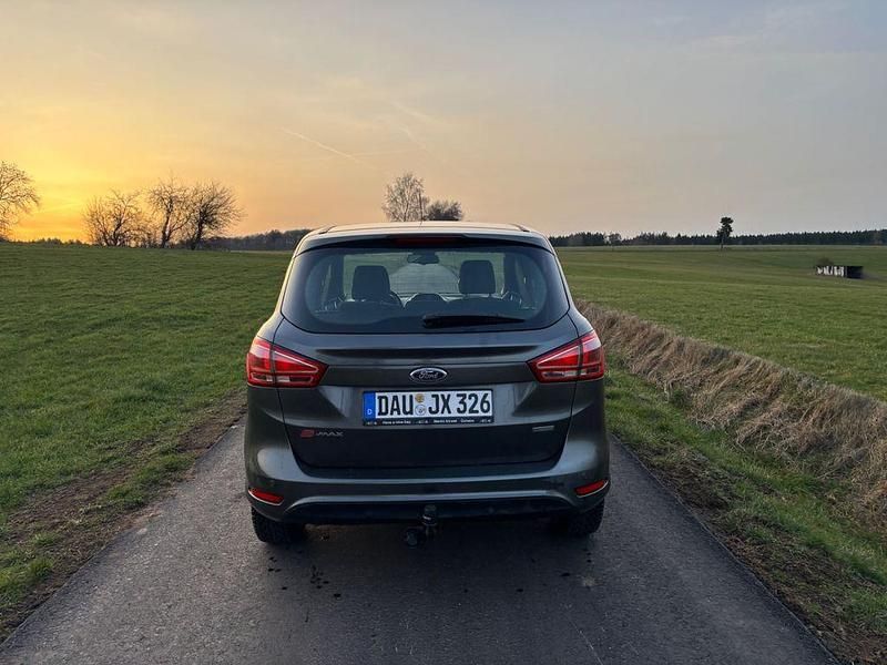 Gebraucht Ford B-MAX Titanium 101 PS (74 kW) 2016 Grau Van / Kleinbus